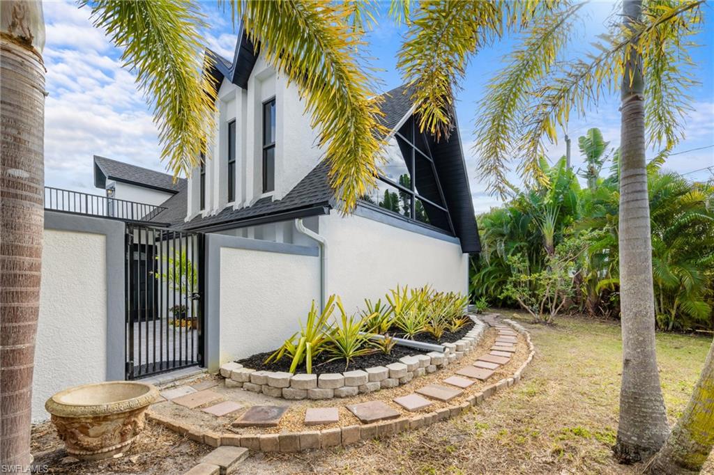 CANDLEWOOD LAKE ESTATES - Residential