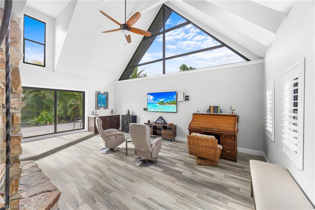 CANDLEWOOD LAKE ESTATES - Residential