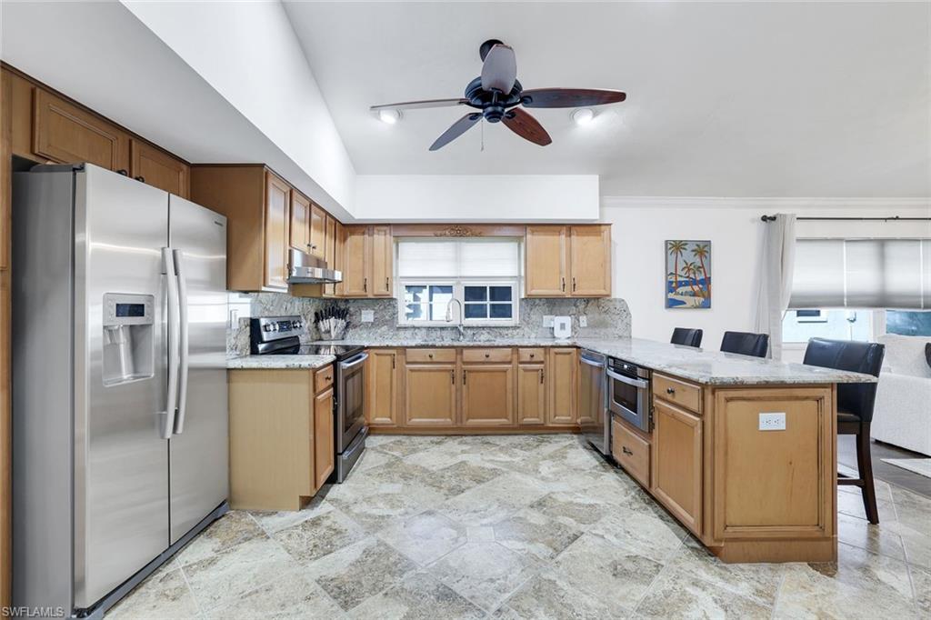 NAPLES PARK - Residential