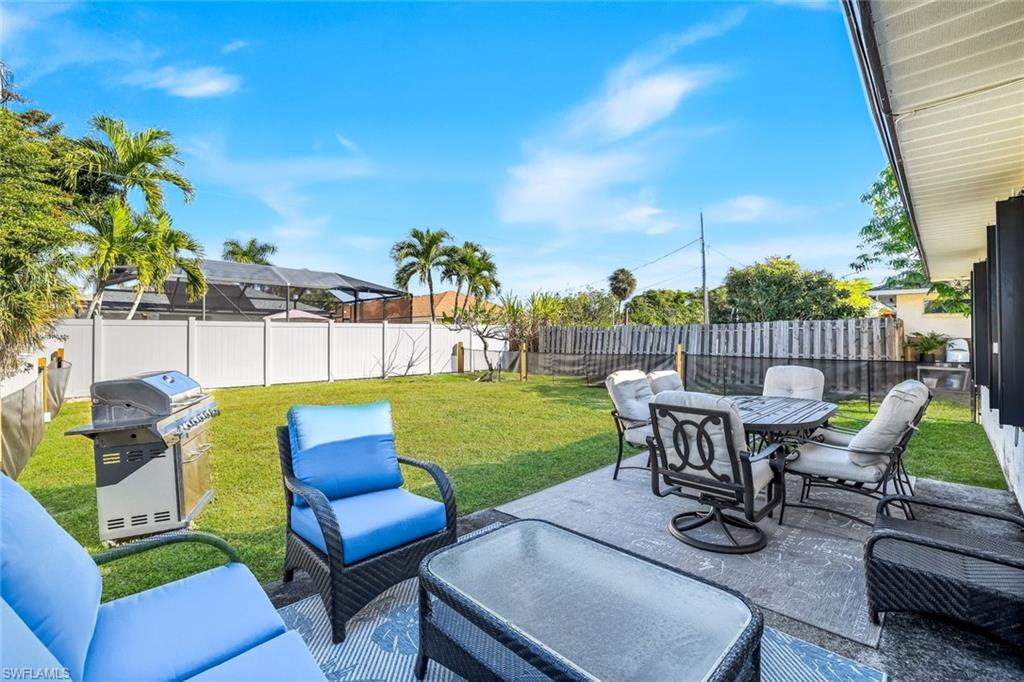 NAPLES PARK - Residential