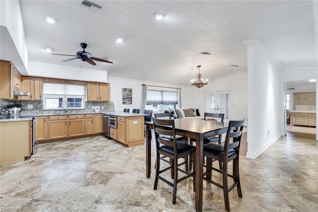 NAPLES PARK - Residential