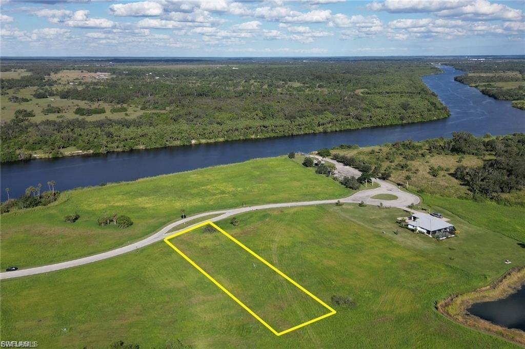 CALOOSA PRESERVE - Land