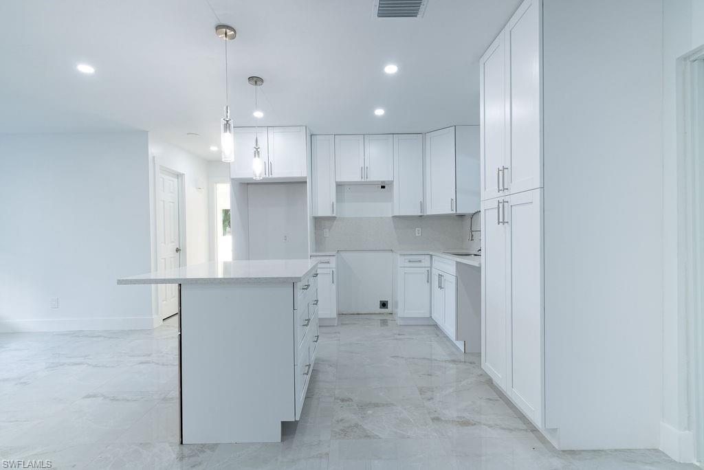 GOLDEN GATE CITY - Residential