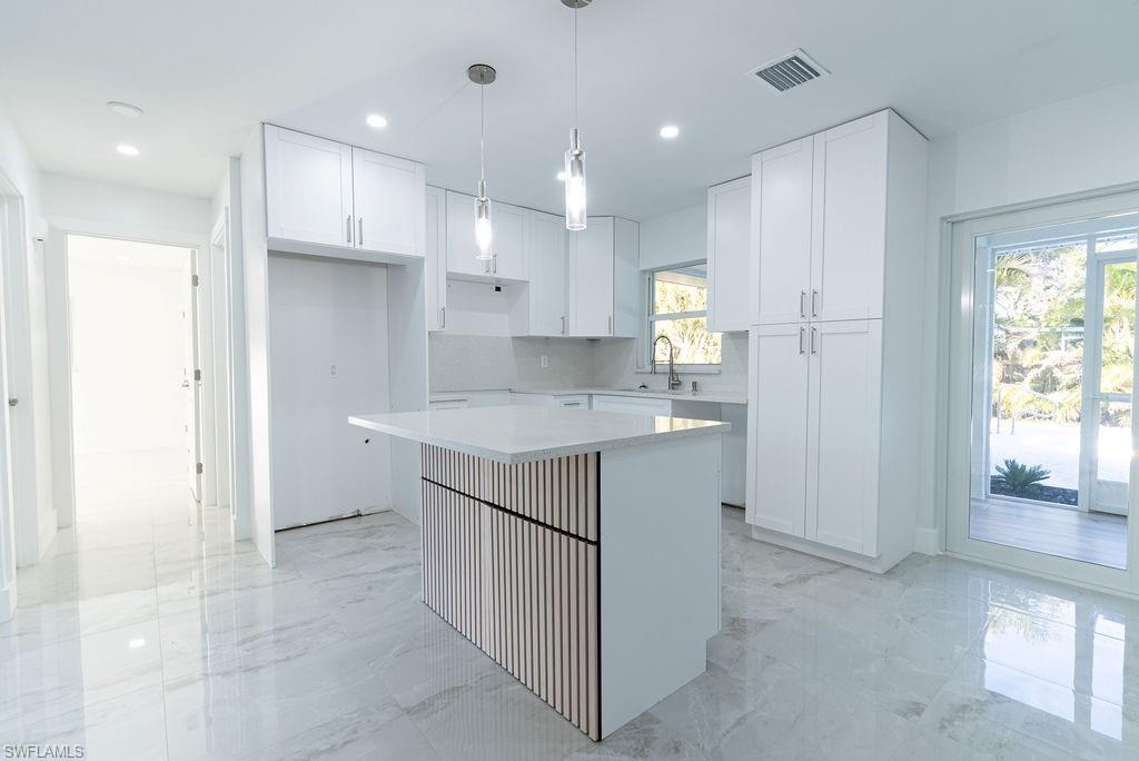 GOLDEN GATE CITY - Residential