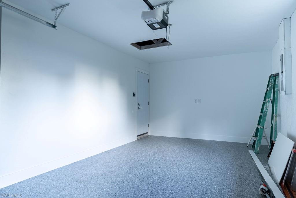 GOLDEN GATE CITY - Residential