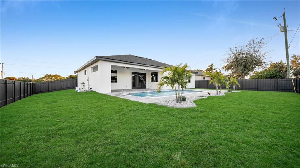 CAPE CORAL - Residential