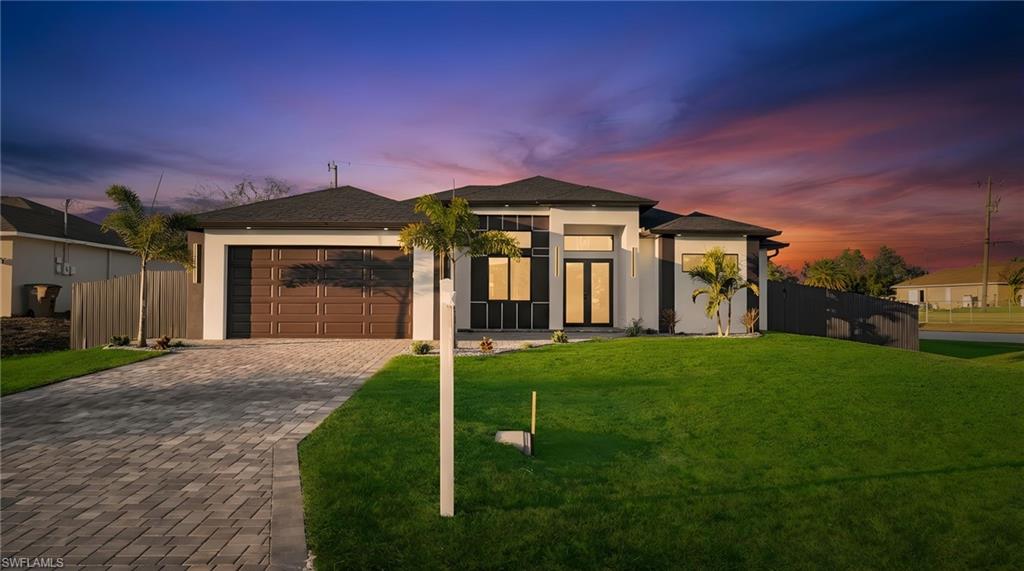 CAPE CORAL - Residential