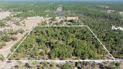 630 Pioneer TRL NAPLES FL 34117