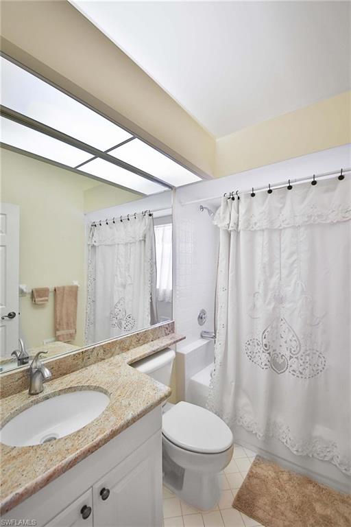 FAIRWAY ISLES - Residential