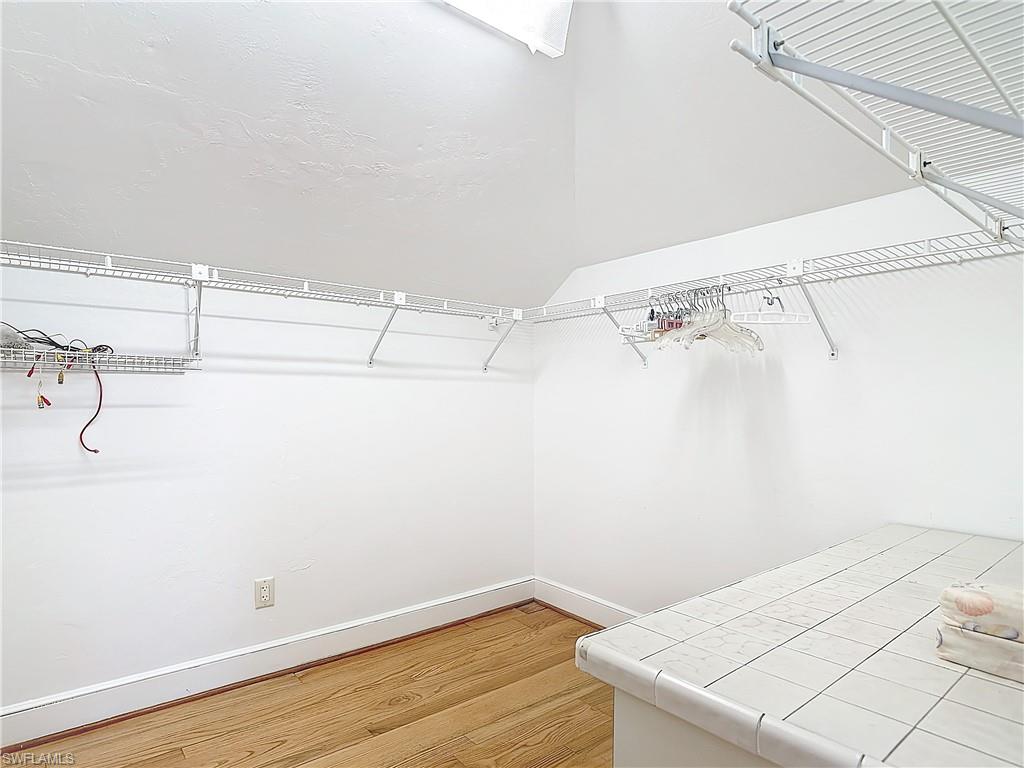 METES AND BOUNDS - Residential