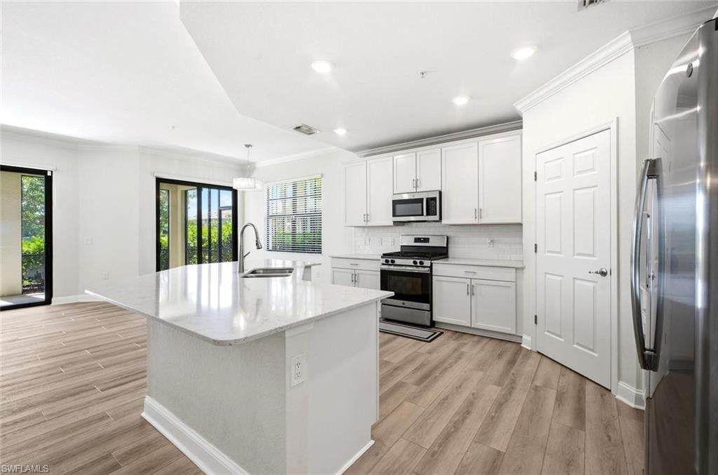 2165 Frangipani CIR 102
