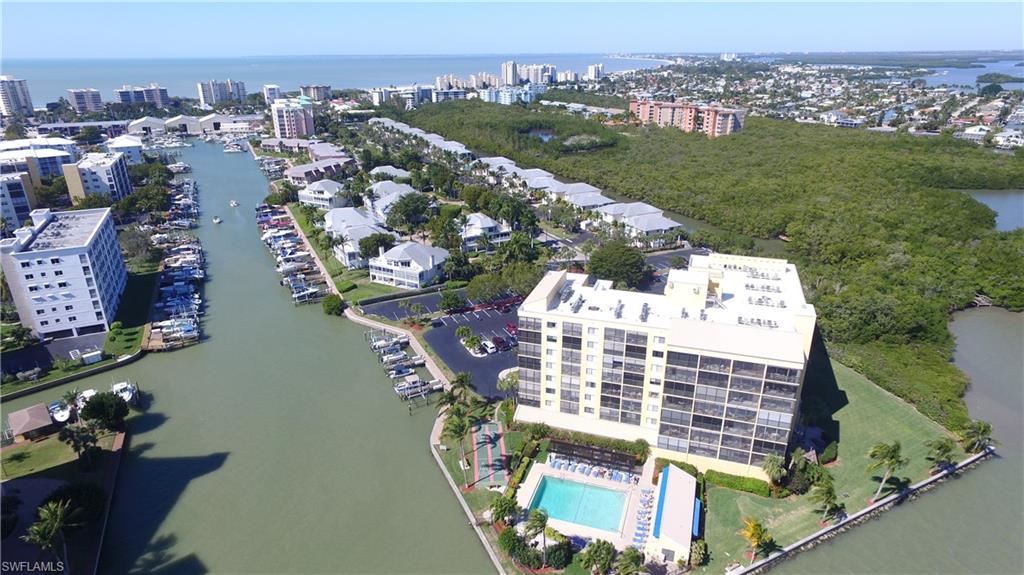 WINDWARD POINT CONDO - Residential