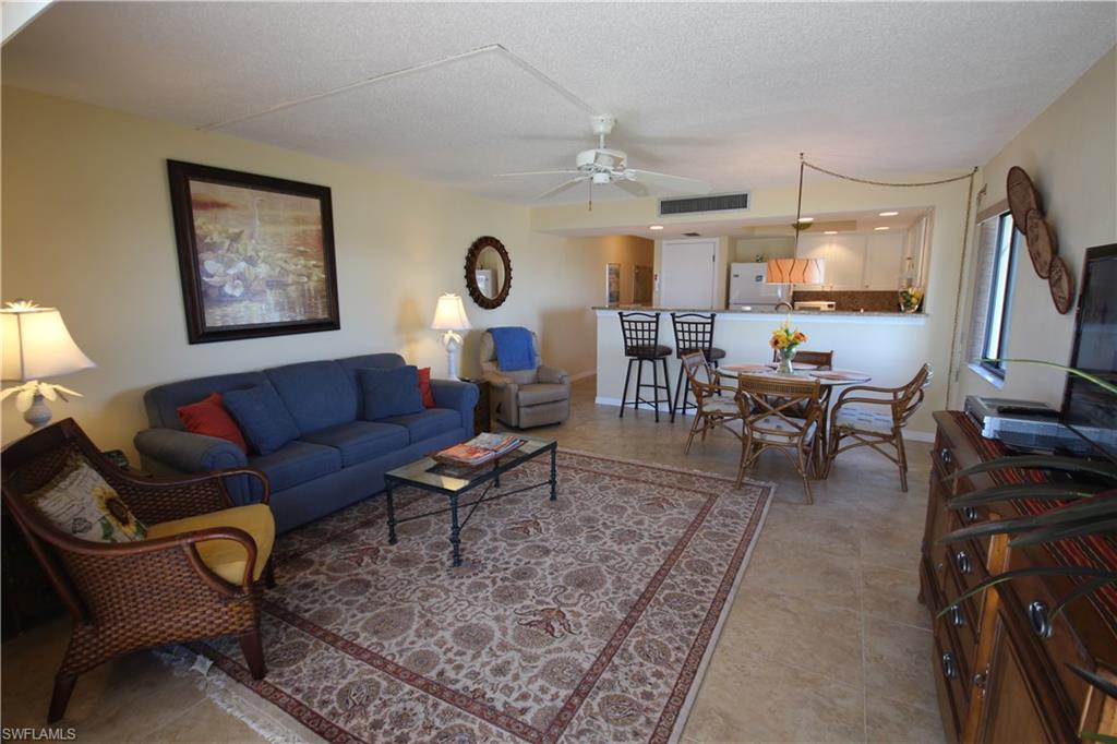 WINDWARD POINT CONDO - Residential