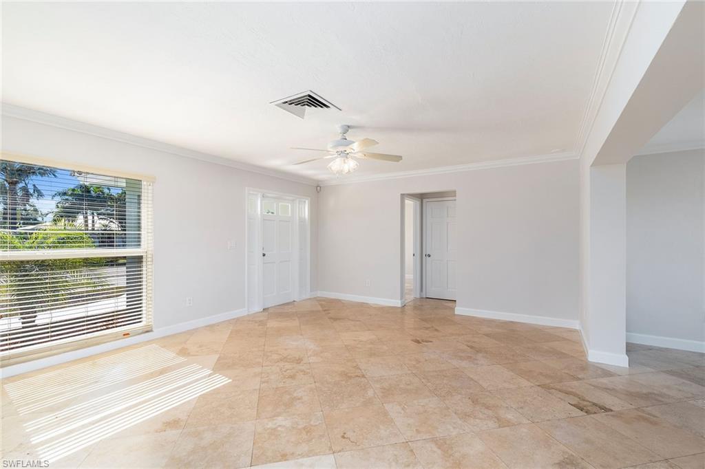 MARCO BEACH - Residential