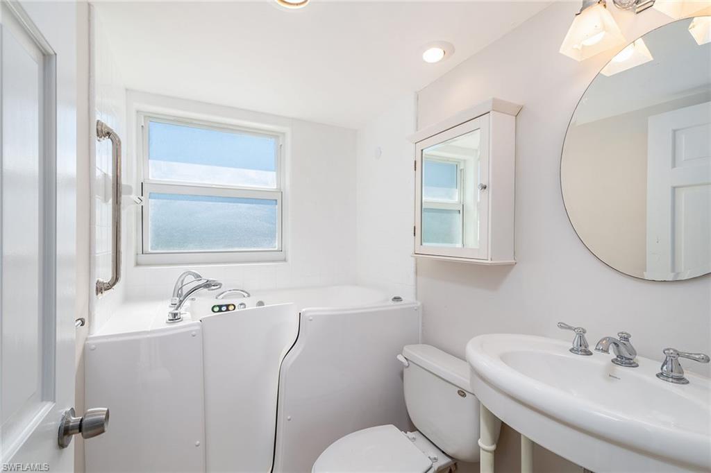 MARCO BEACH - Residential