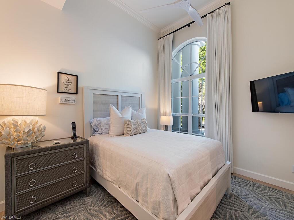 AQUALANE SHORES - Residential