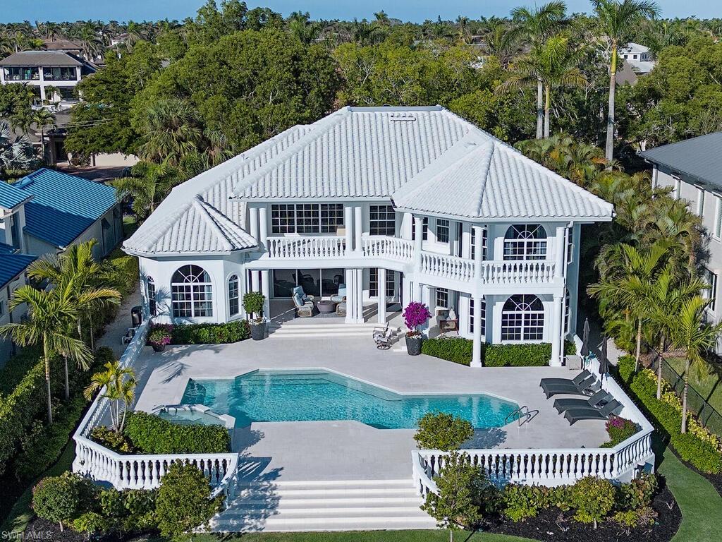 AQUALANE SHORES - Residential