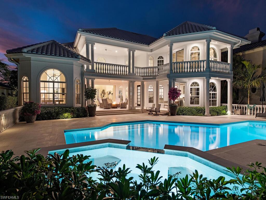 AQUALANE SHORES - Residential