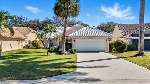 6074 Westbourgh DR NAPLES FL 34112