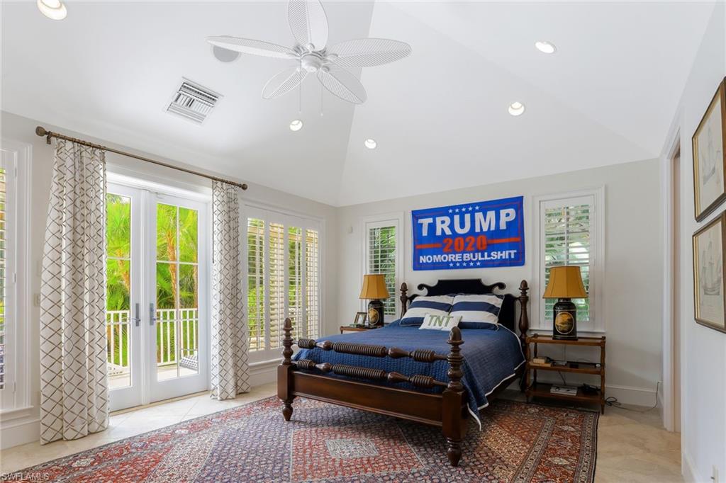 OLDE NAPLES - Residential