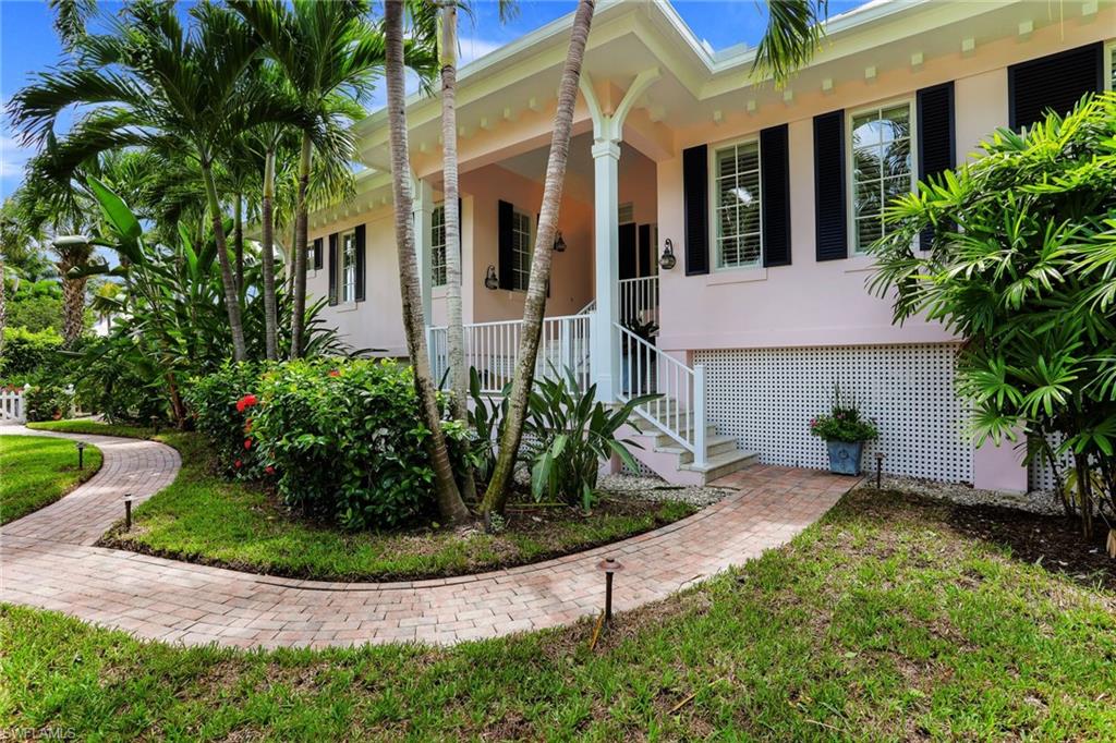 OLDE NAPLES - Residential