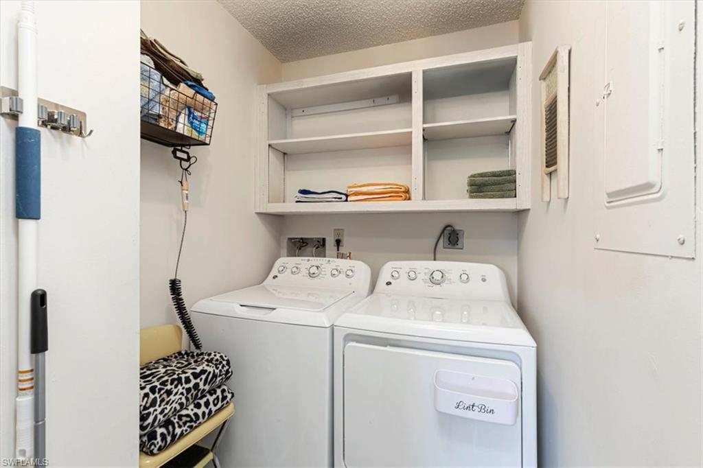 GLADES COUNTRY CLUB - Residential