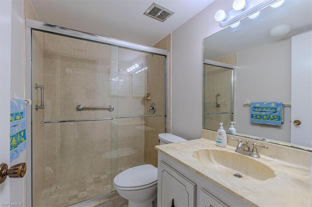 GLADES COUNTRY CLUB - Residential