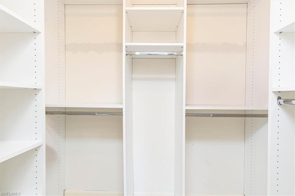 GLADES COUNTRY CLUB - Residential