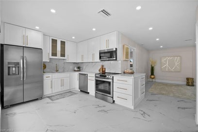 105 Harrison RD 4 NAPLES FL 34112