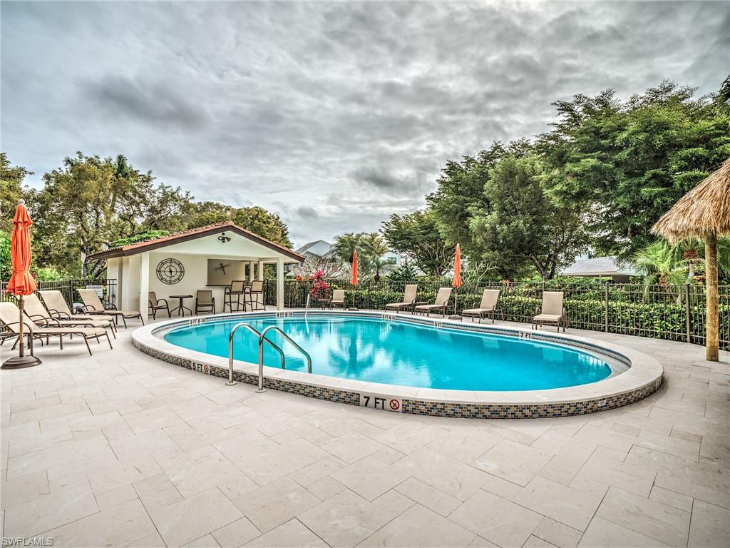 OYSTER BAY - Residential