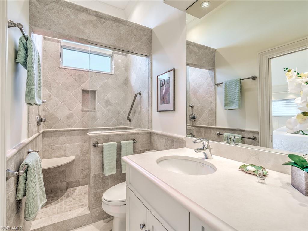 OYSTER BAY - Residential