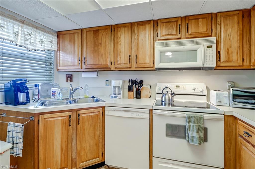 HIGH POINT COUNTRY CLUB - Residential