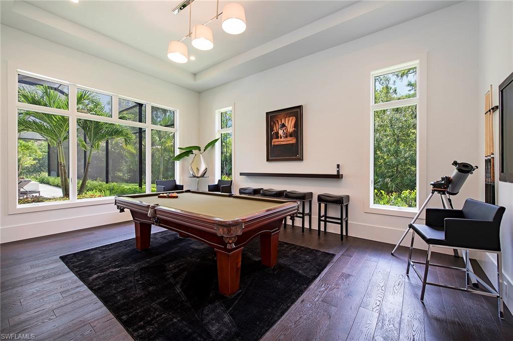 QUAIL WEST - Residential