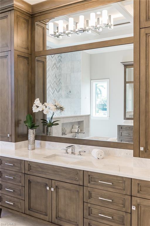 AQUALANE SHORES - Residential