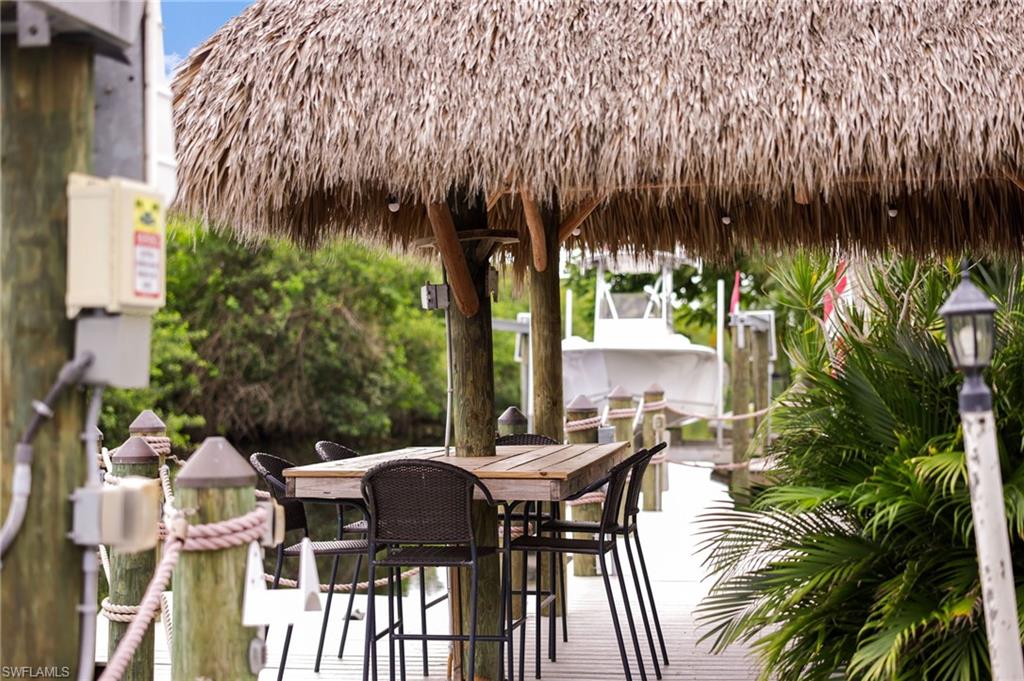 YACHT CLUB COLONY - Residential