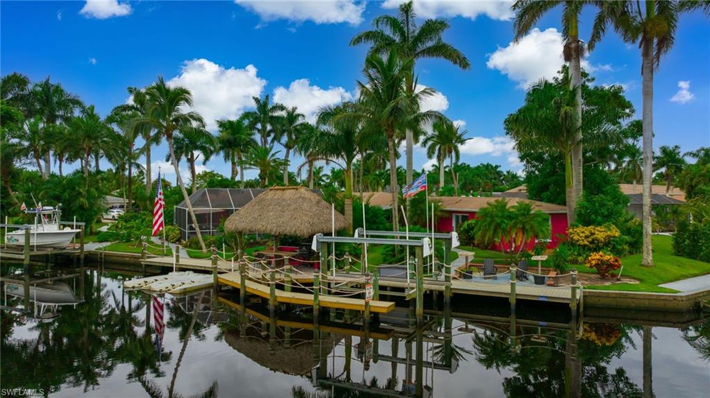 YACHT CLUB COLONY - Residential