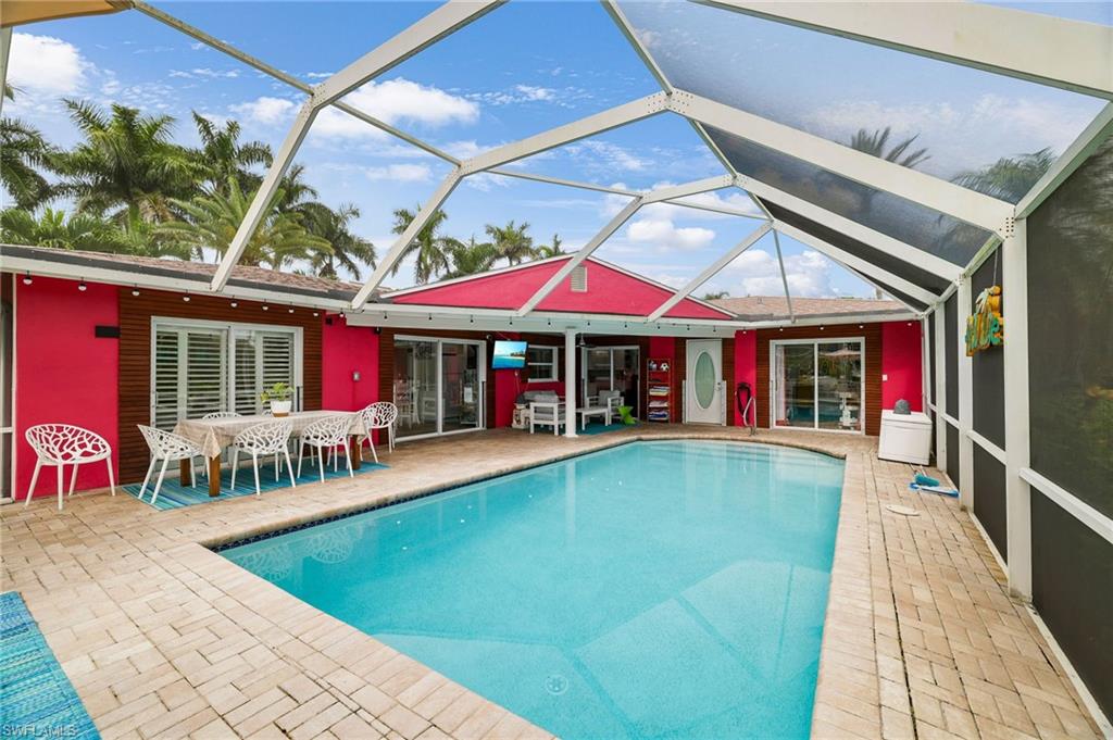 YACHT CLUB COLONY - Residential