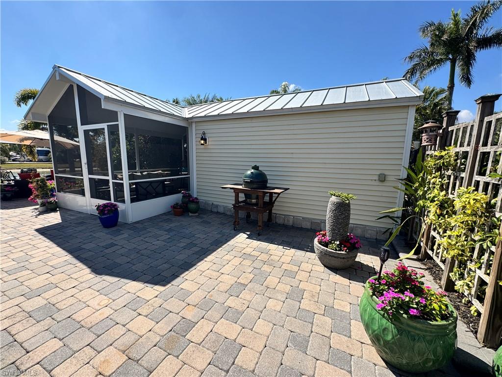 RIVERBEND MOTORCOACH RESORT - Land