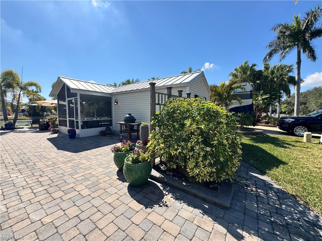 RIVERBEND MOTORCOACH RESORT - Land