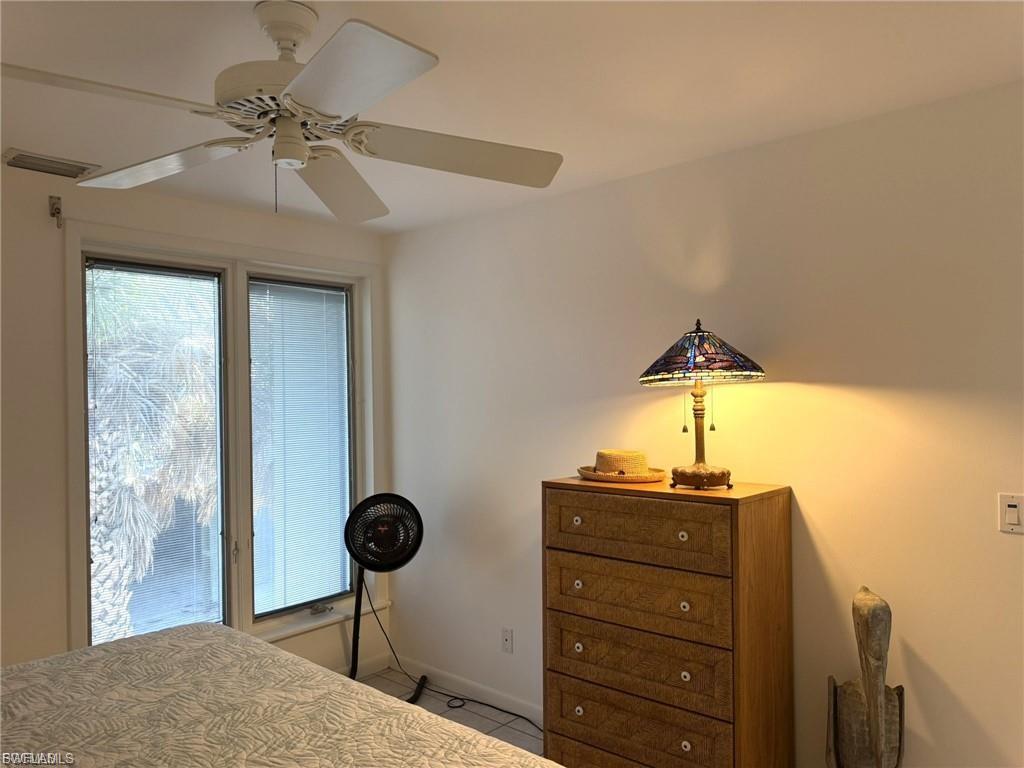 SAFETY HARBOR CLUB - Residential