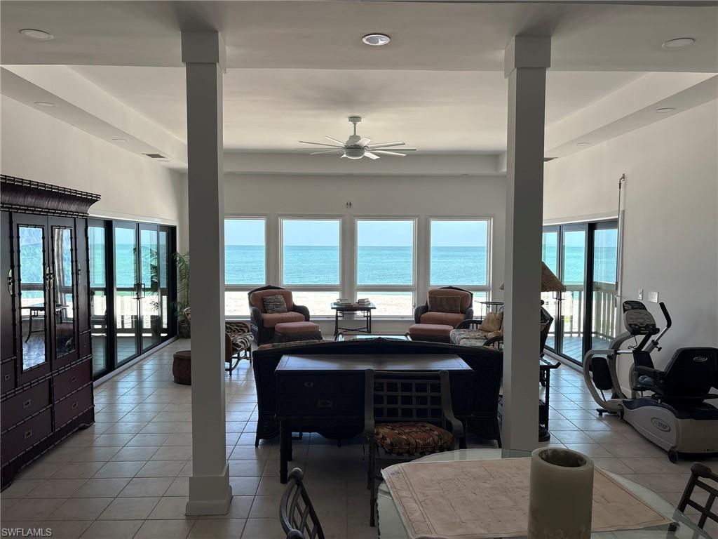 SAFETY HARBOR CLUB - Residential