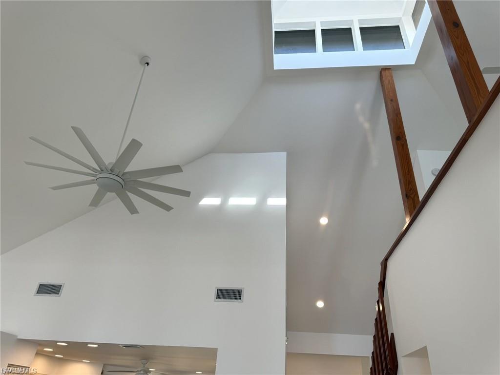 SAFETY HARBOR CLUB - Residential