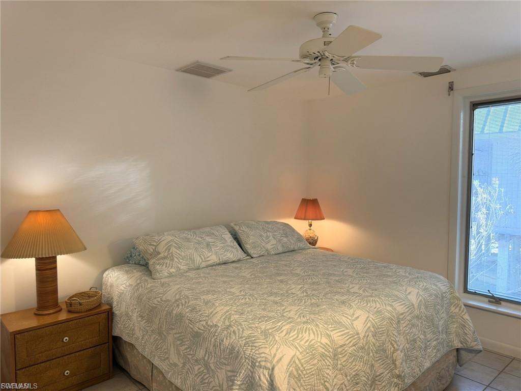 SAFETY HARBOR CLUB - Residential