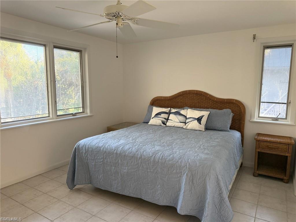 SAFETY HARBOR CLUB - Residential