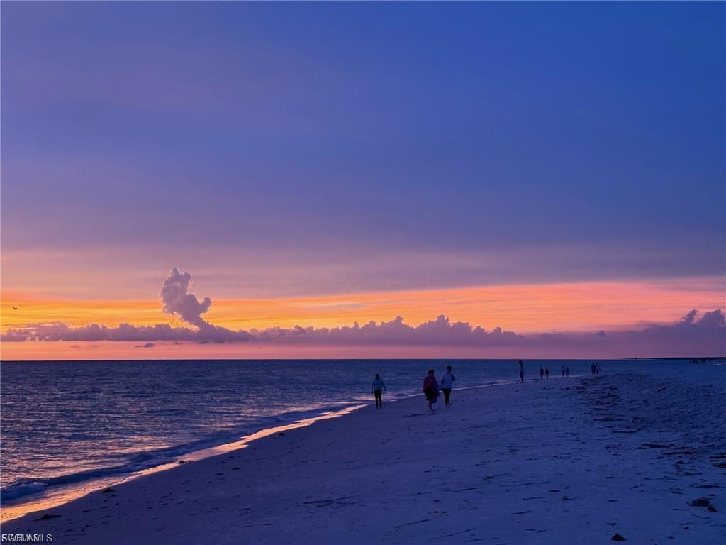 SAFETY HARBOR CLUB - Residential