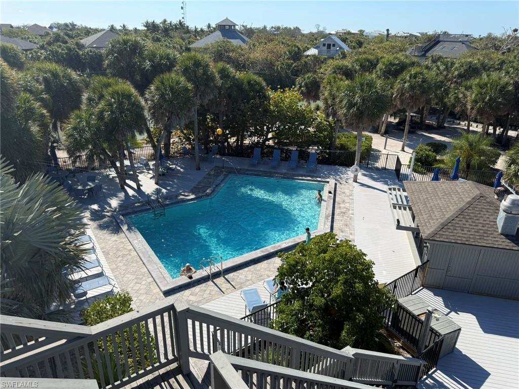 SAFETY HARBOR CLUB - Residential