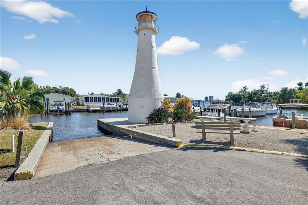 OLD BRIDGE VILLAGE - Residential