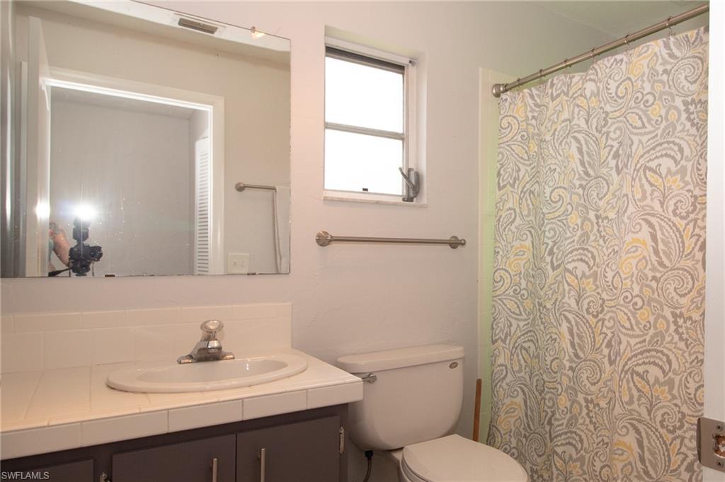 FORT MYERS SHORES - Residential