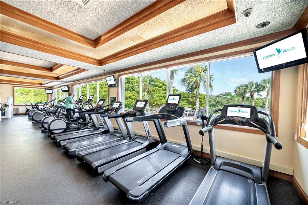 HIDEAWAY BEACH - Land