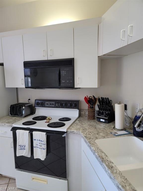 LAKEVIEW AT SUMMERWIND - Residential